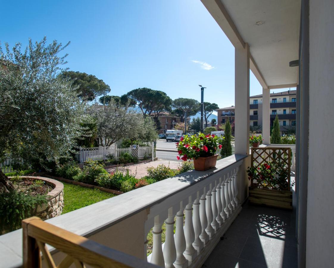 Villa Luce Assisi Rooms & Suites Dış mekan fotoğraf