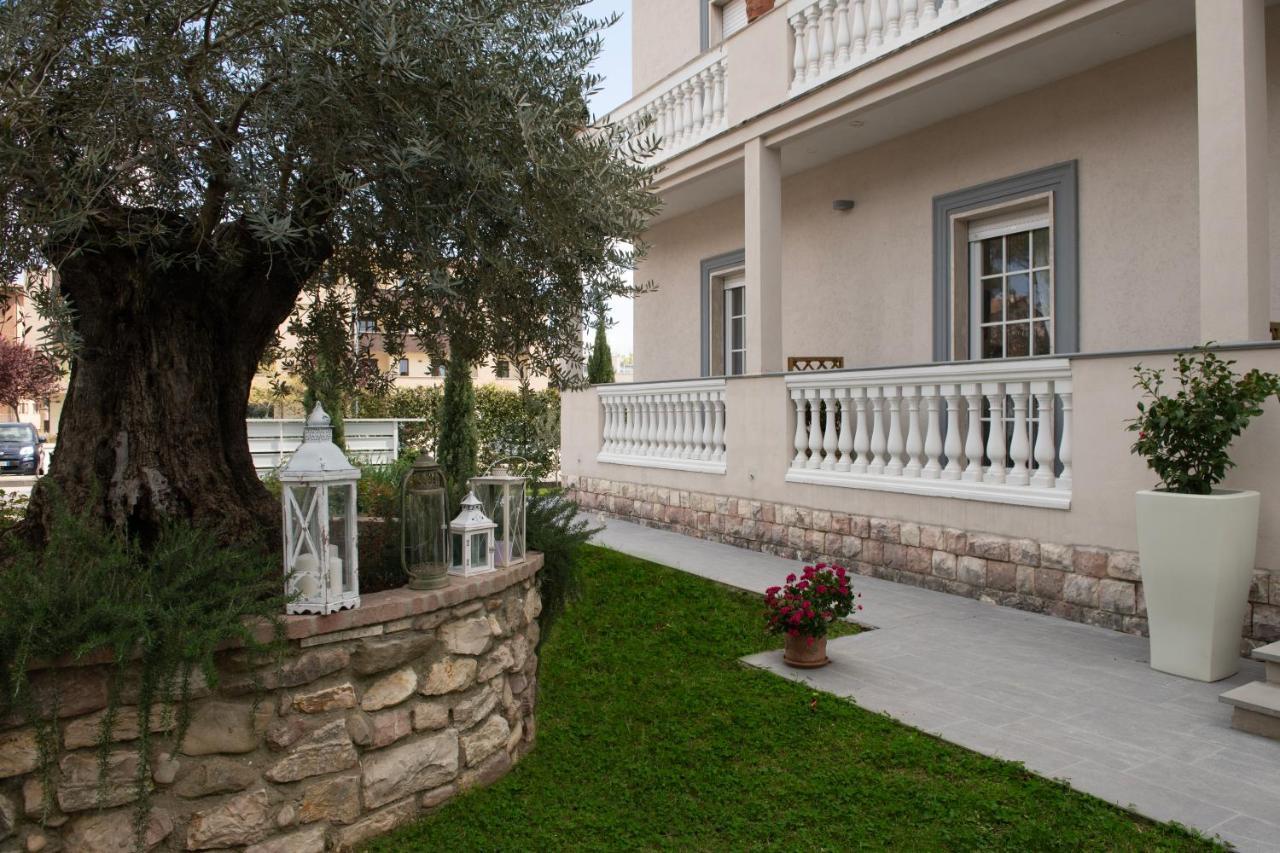 Villa Luce Assisi Rooms & Suites Dış mekan fotoğraf
